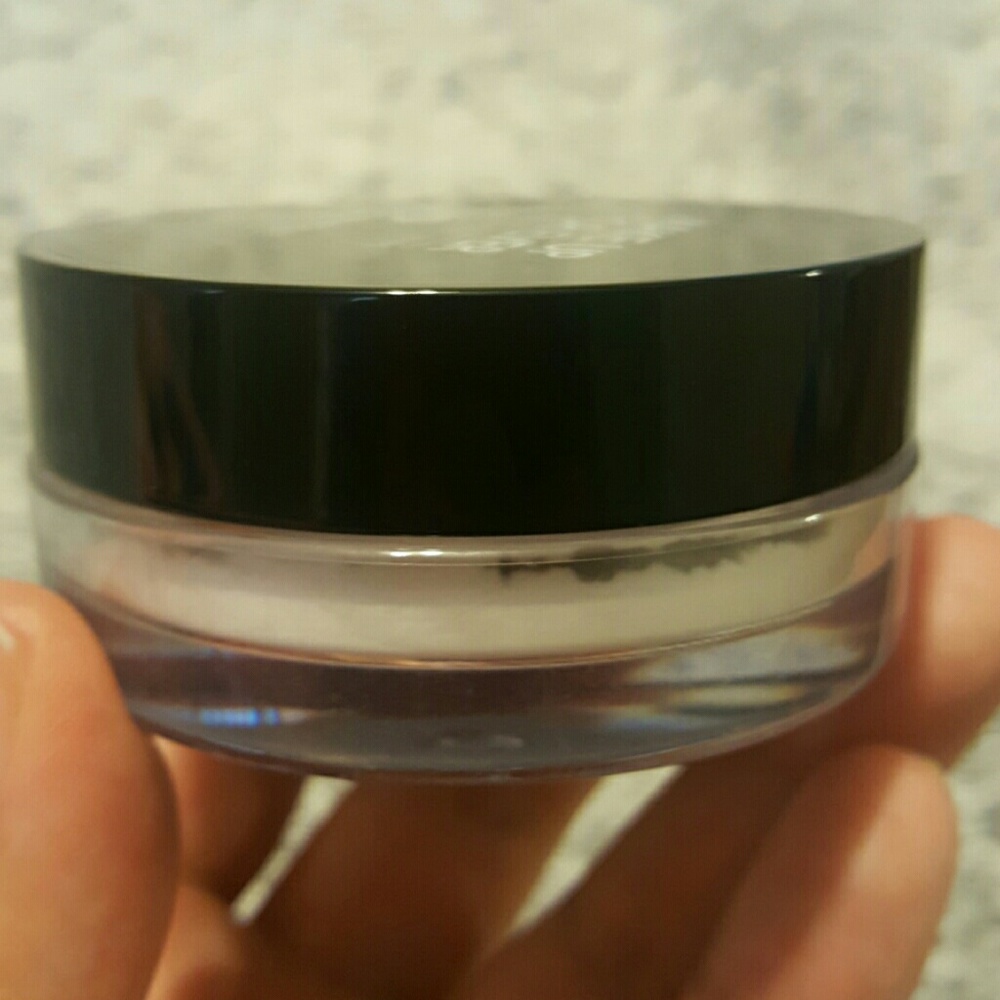 Setting Powder - Picture 3 of 3